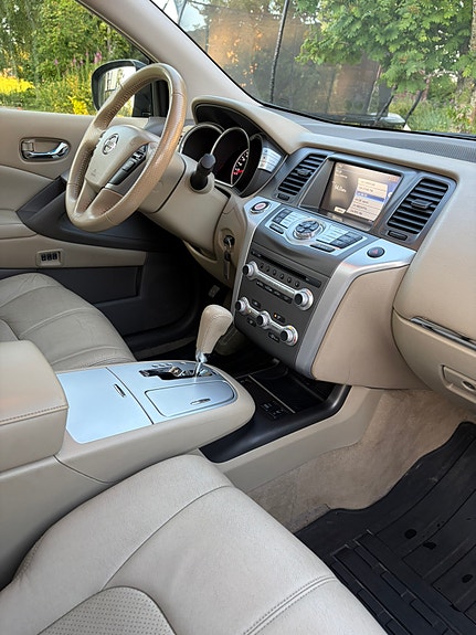 Nissan Murano 6 of 12