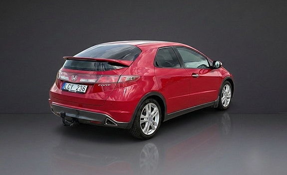 Honda Civic 4 of 7