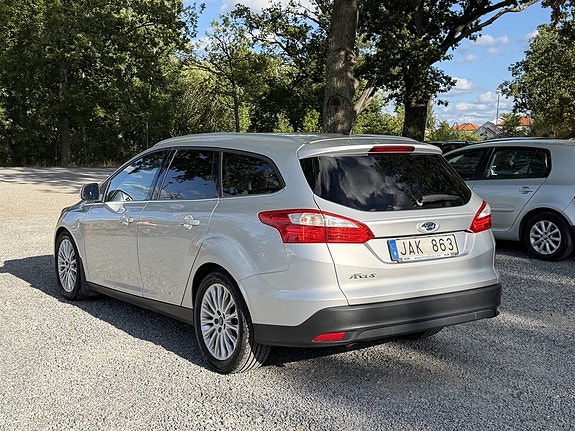 Ford Focus 3 of 18