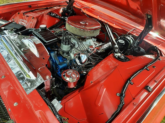 Ford Thunderbird 22 of 29