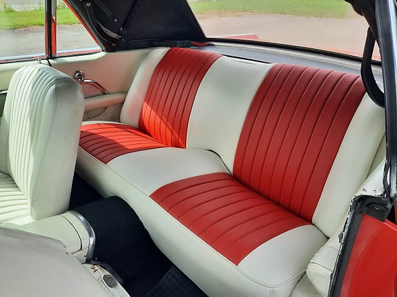 Ford Thunderbird 13 of 29