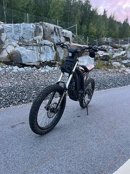 Sur Ron Light Bee L1E EU-Moped 2 of 4