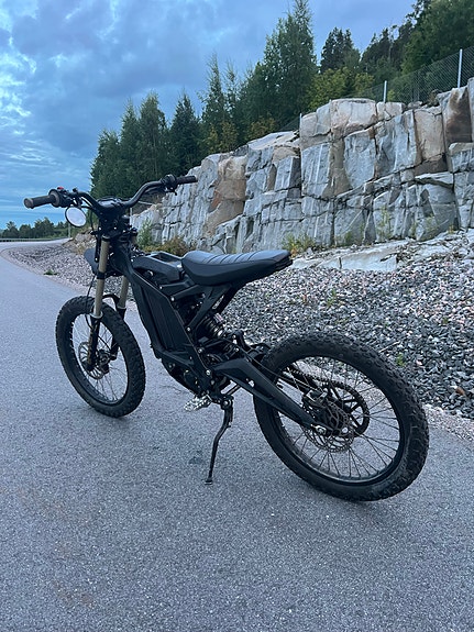 Sur Ron Light Bee L1E EU-Moped 3 of 4