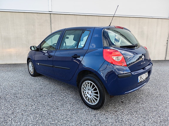Renault Clio 4 of 10