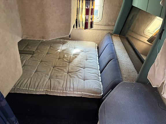 Bayliner 2655 widebody 5 of 11