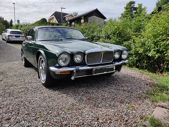 Daimler Sovereign 7 of 8