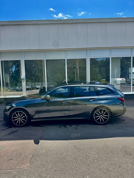 BMW 320d 5 of 10