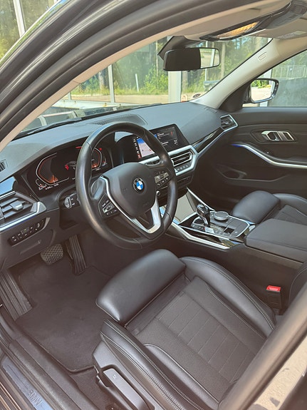 BMW 320d 7 of 10