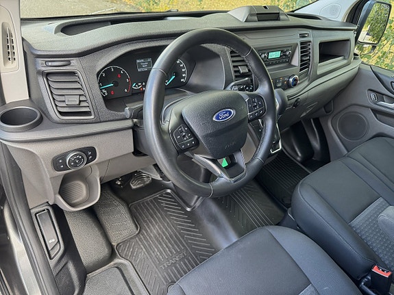 Ford Transit Custom 15 of 22