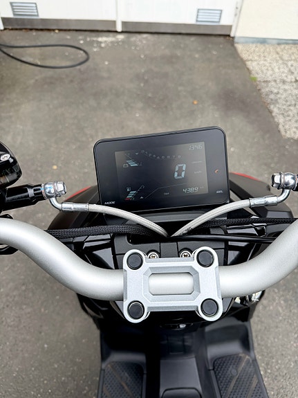 Motocr MotoCR R9 4T EFI 4 of 5