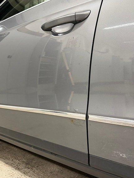 Volkswagen Passat 14 of 22