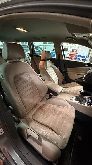 Volkswagen Passat 9 of 22