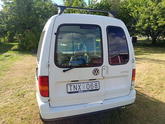 Volkswagen Caddy 3 of 7