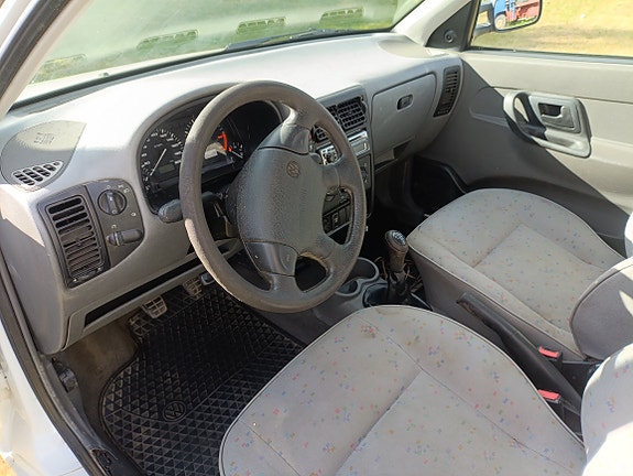 Volkswagen Caddy 6 of 7