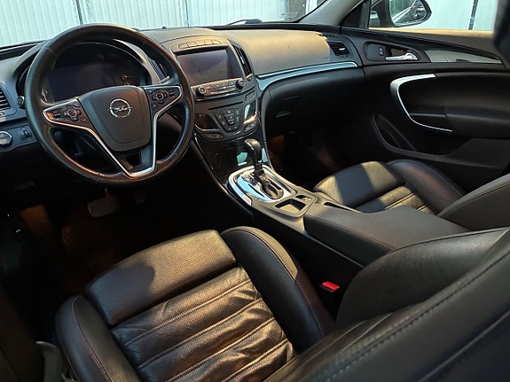 Opel Insignia Country Tourer 11 of 16