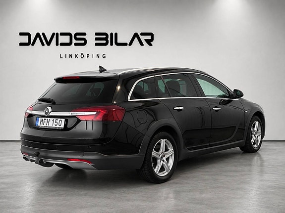 Opel Insignia Country Tourer 3 of 16