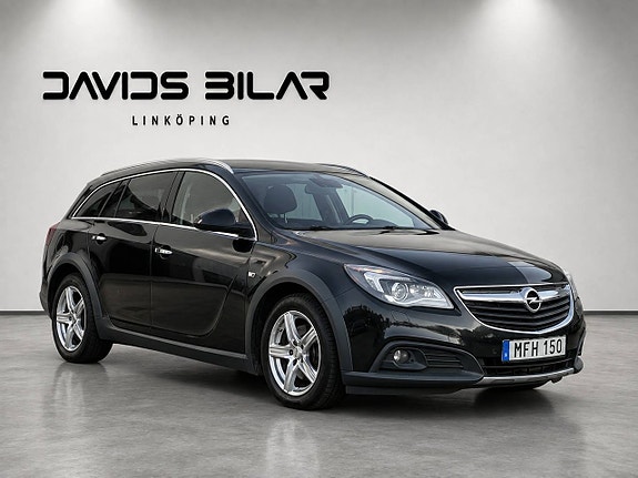 Opel Insignia Country Tourer 4 of 16