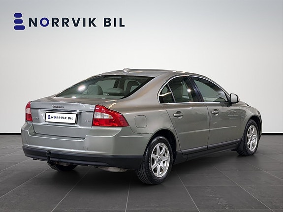 Volvo S80 8 of 21