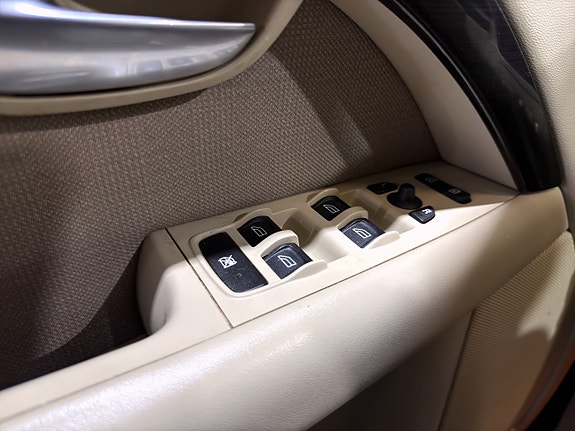Volvo S80 12 of 21