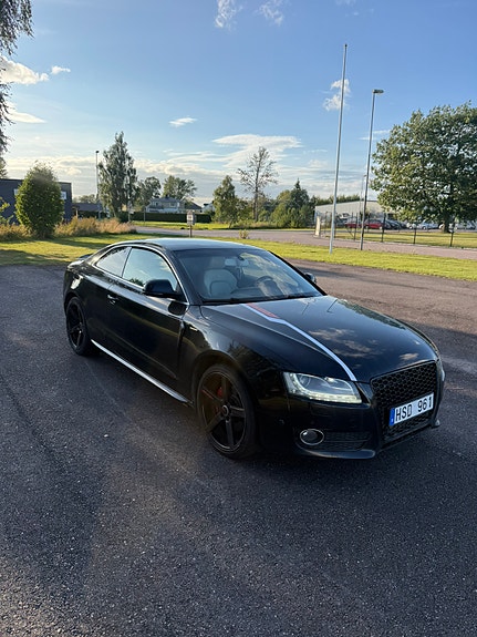Audi A5 3 of 12