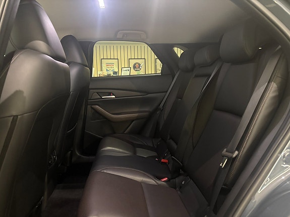 Mazda CX-30 12 of 27