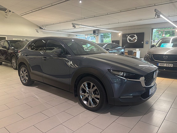 Mazda CX-30 7 of 27
