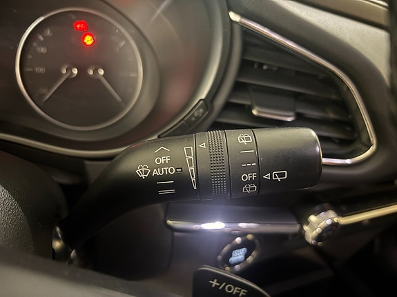 Mazda CX-30 25 of 27