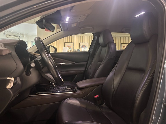 Mazda CX-30 11 of 27