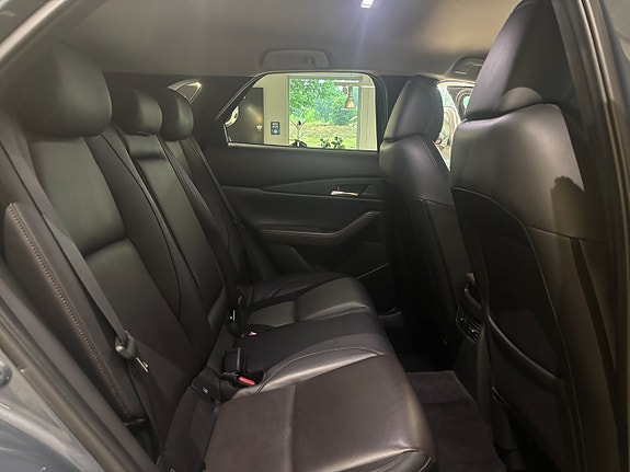 Mazda CX-30 15 of 27