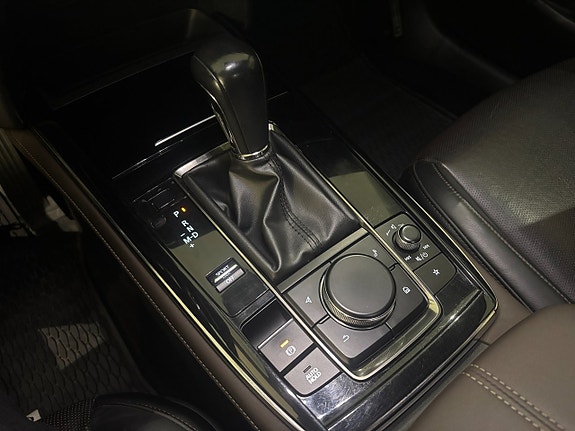 Mazda CX-30 24 of 27