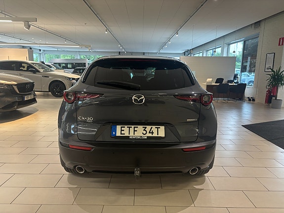 Mazda CX-30 4 of 27