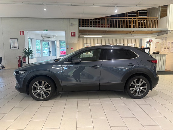 Mazda CX-30 2 of 27
