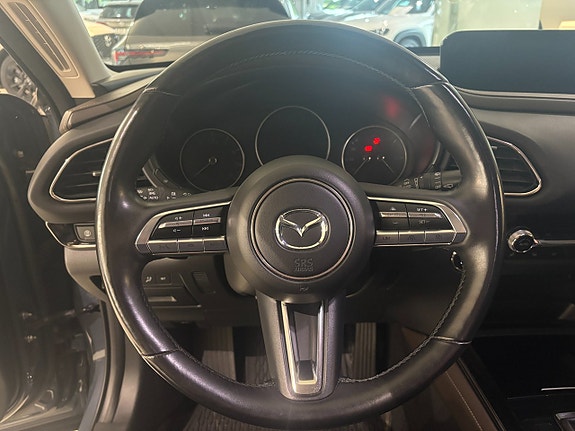 Mazda CX-30 10 of 27