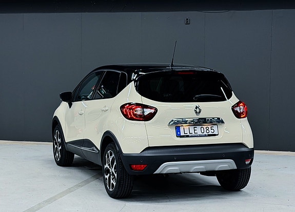 Renault Captur 10 of 12