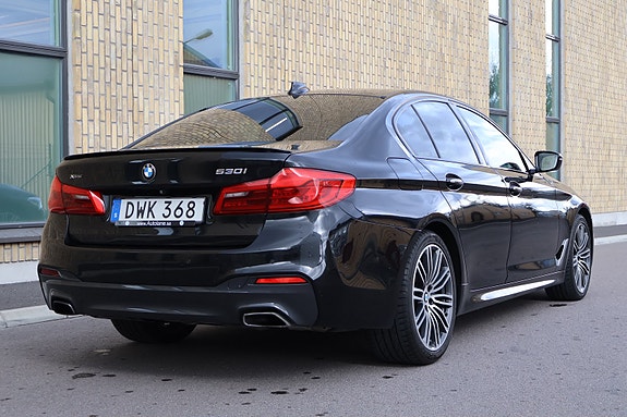 BMW 530i 7 of 20