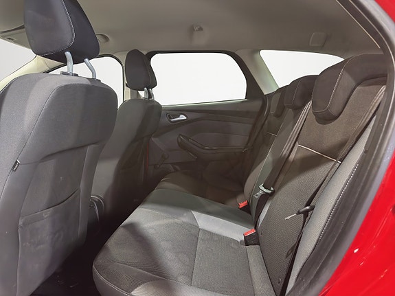 Ford Focus 13 of 24