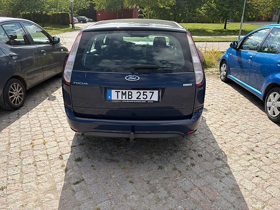 Ford Focus 5 of 6