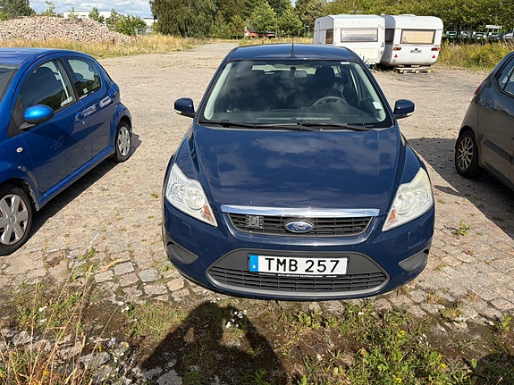 Ford Focus 4 of 6