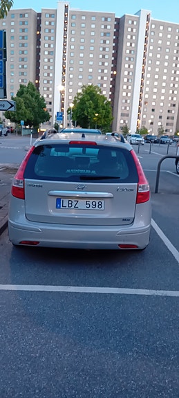 Hyundai i30 3 of 9