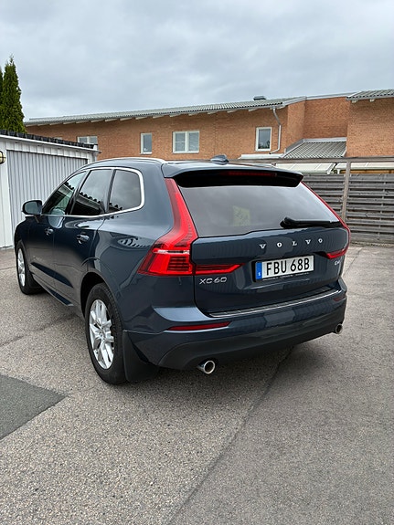 Volvo XC60 3 of 7