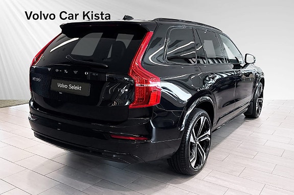 Volvo XC90 5 of 30