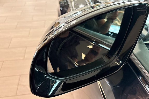 Volvo XC90 17 of 30