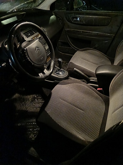 Citroen C4 8 of 9