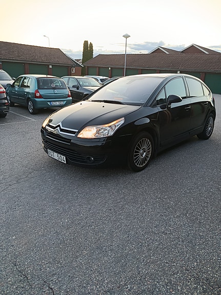 Citroen C4 3 of 9