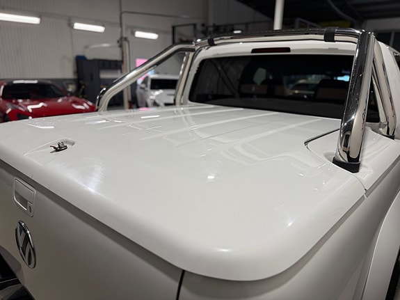 Volkswagen Amarok 8 of 15