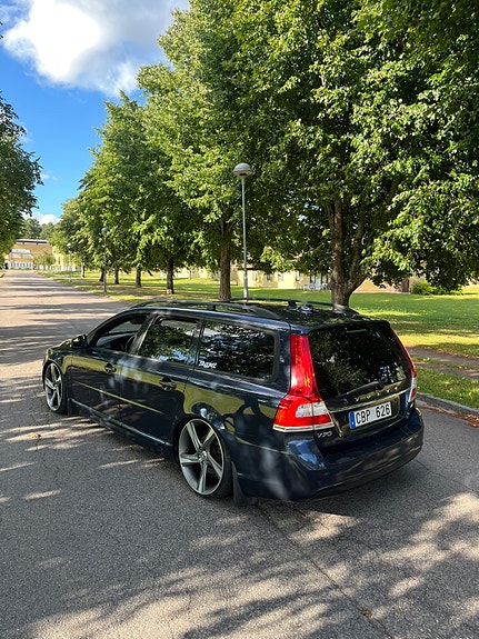 Volvo V70 7 of 14
