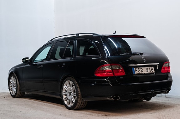 Mercedes-Benz E220 6 of 23