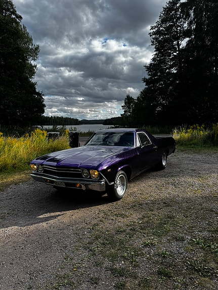 Chevrolet El Camino 2 of 9
