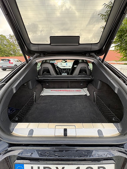 Porsche Panamera S 9 of 17
