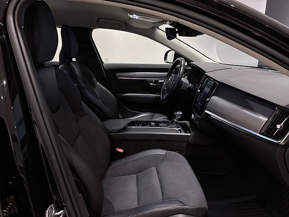 Volvo V90 7 of 16